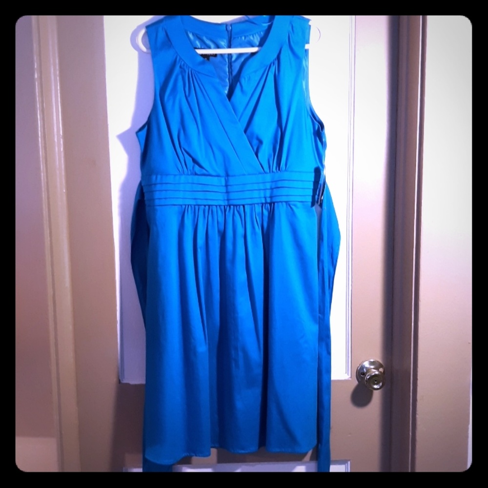 Hi. I. N. Studio ladies Sz 16 turquoise dress New